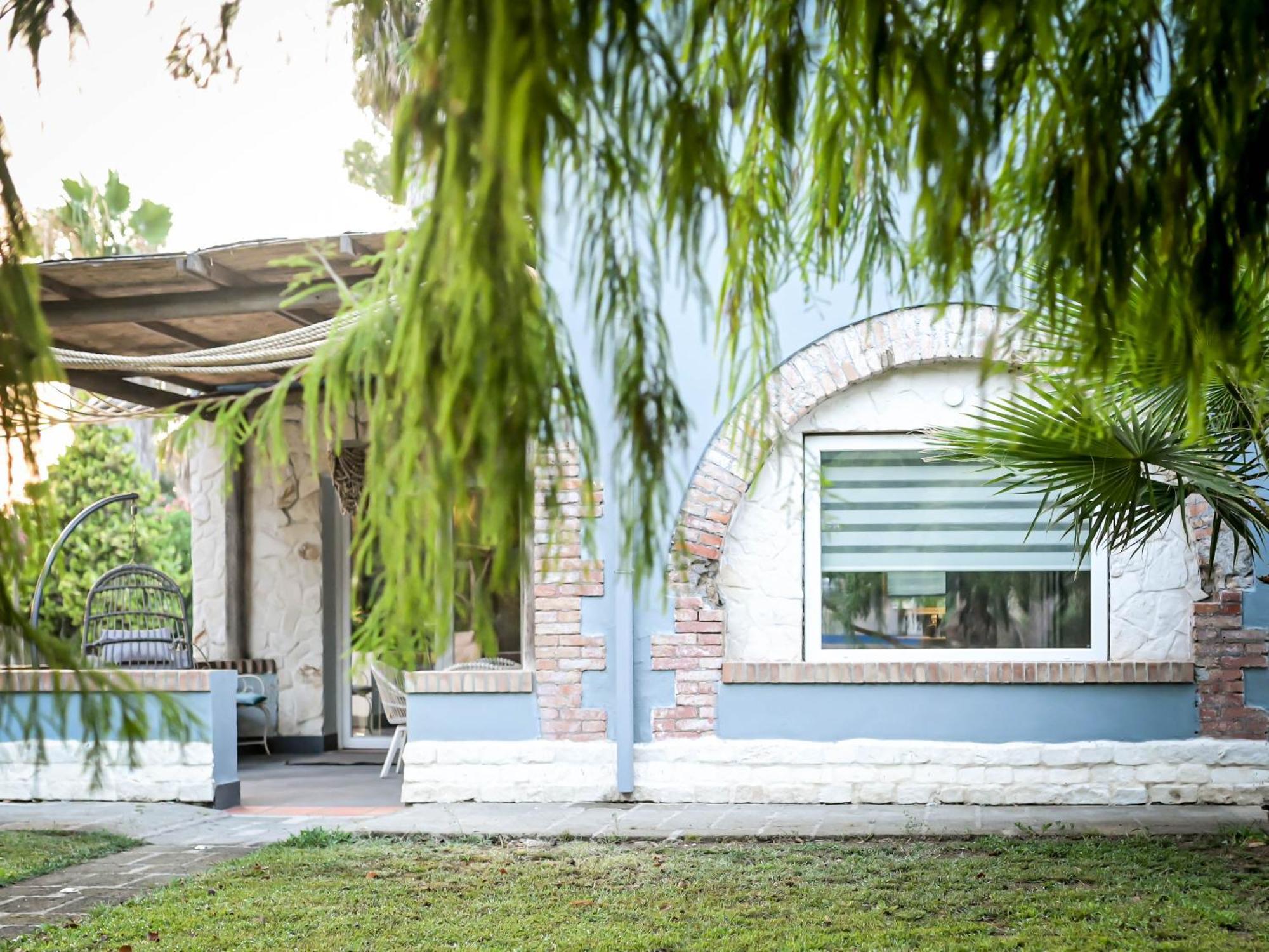 Paradise Ranch Hotel Borgo Sabotino Buitenkant foto