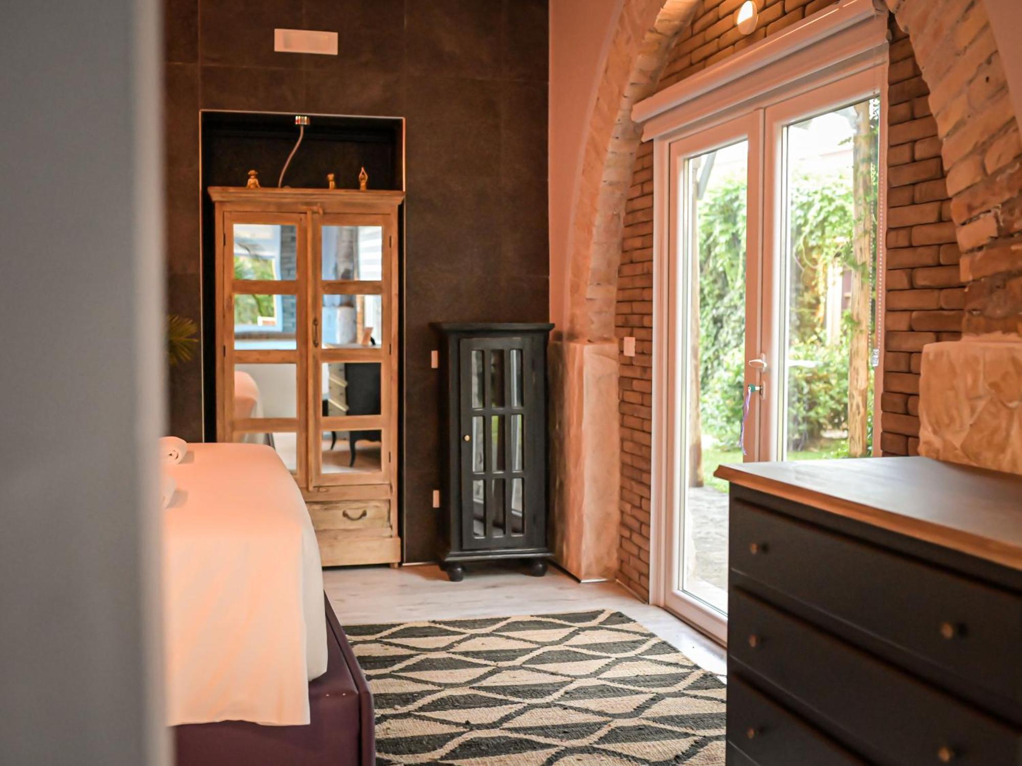 Paradise Ranch Hotel Borgo Sabotino Buitenkant foto