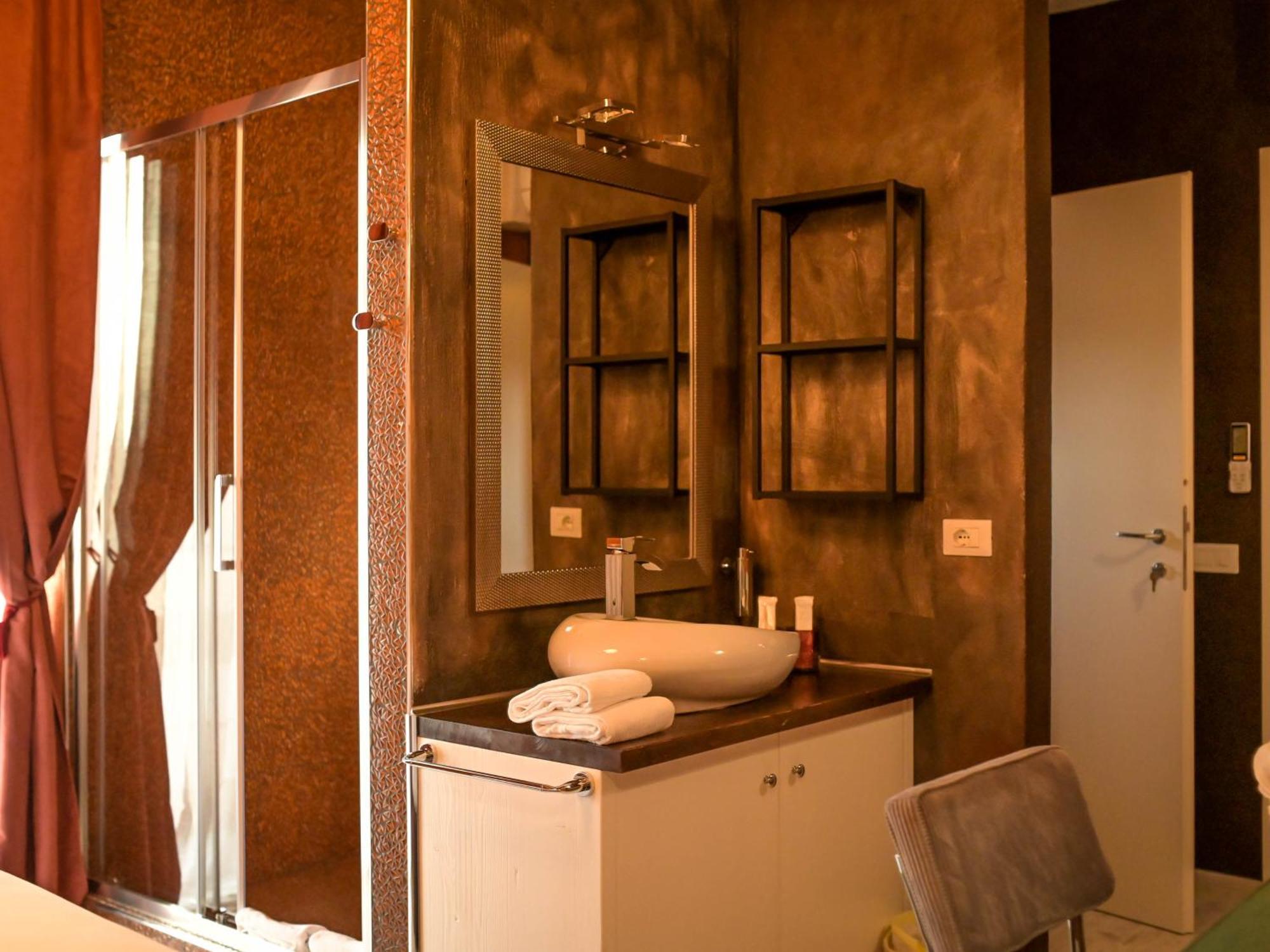Paradise Ranch Hotel Borgo Sabotino Buitenkant foto